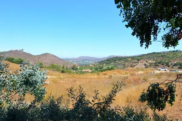 16321 Espola Rd., Poway, CA 92064