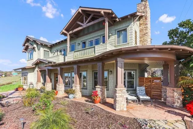 Solana Beach, CA 92075,734 Ida Avenue