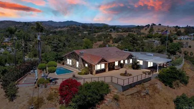 Escondido, CA 92027,1764 Summit