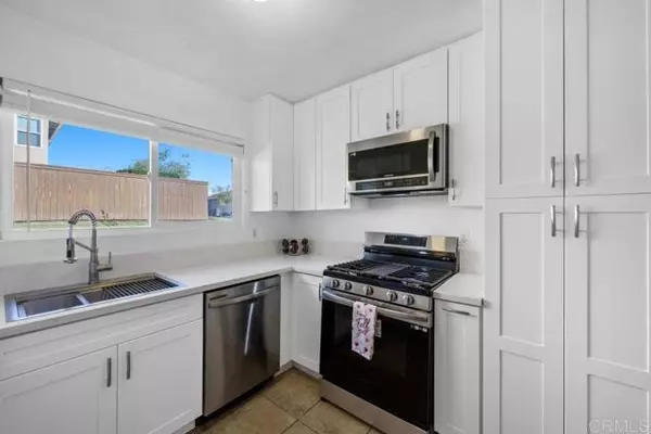 10254 Princess Sarit Way, Santee, CA 92071