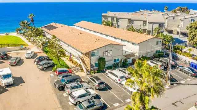 Encinitas, CA 92024,330 W I Street