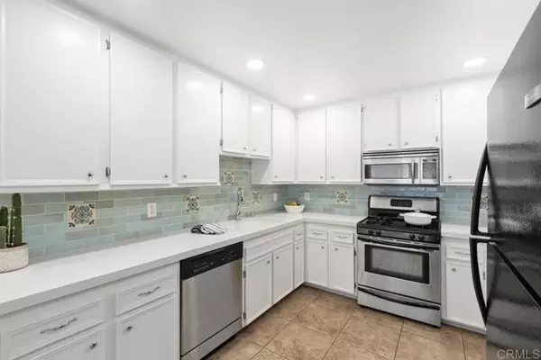 10811 Riderwood #A, Santee, CA 92071