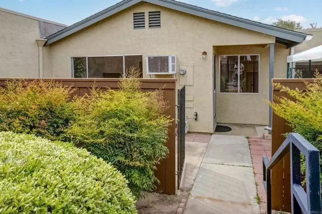 Santee, CA 92071,10228 Princess Sarit Way