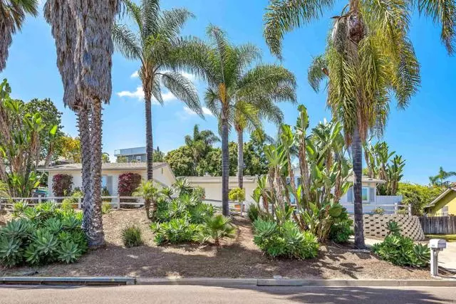 2392 IVY Road, Oceanside, CA 92054