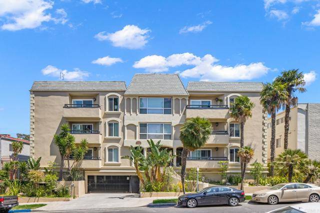 11646 Chenault #24, Brentwood, CA 90049