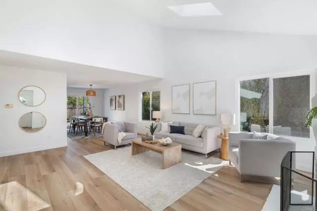 Encinitas, CA 92024,1463 Flair Encinitas