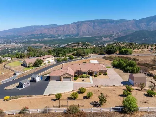 15521 Choufa Court, Valley Center, CA 92082