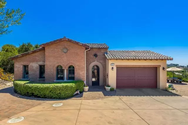 29472 Welk Highland Drive, Escondido, CA 92026