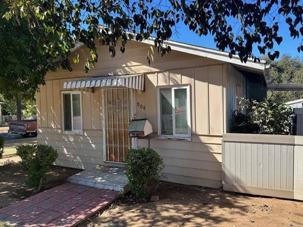 804 E 2nd Avenue,  Escondido,  CA 92025