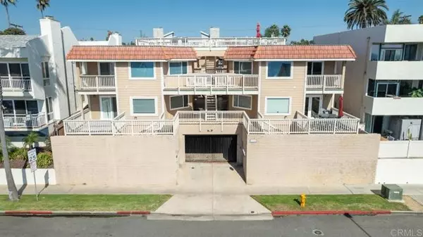 1118 S Pacific Street #A, Oceanside, CA 92054