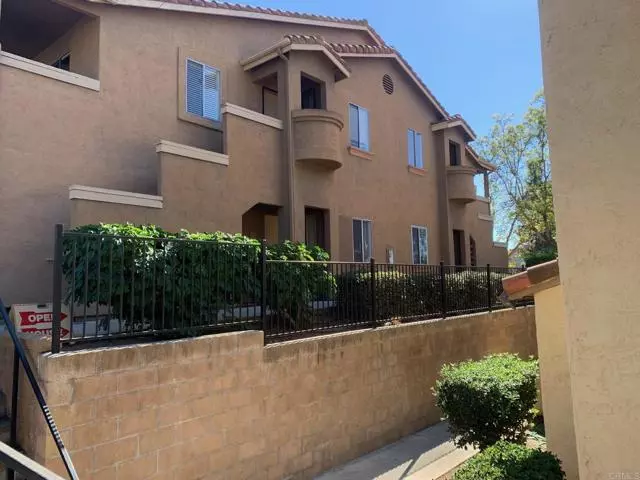 San Marcos, CA 92069,211 Woodland Parkway #114