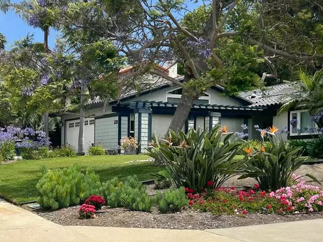 Encinitas, CA 92024,1045 Passiflora Avenue