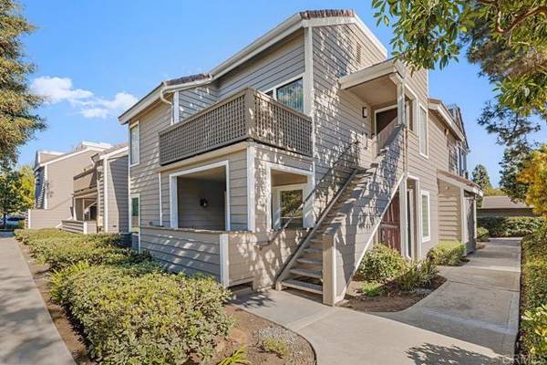 1095 Shadowridge Drive #131, Vista, CA 92081