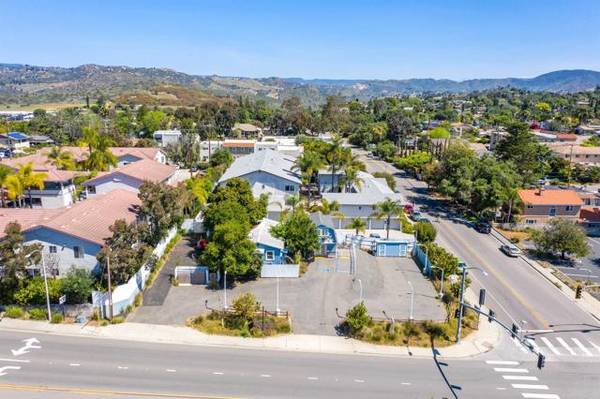 408 N PICO, Fallbrook, CA 92028