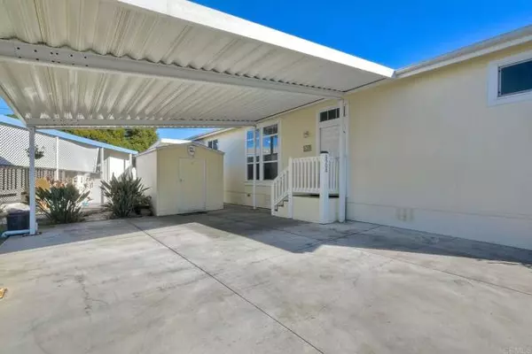 Carlsbad, CA 92011,6508 Friendly