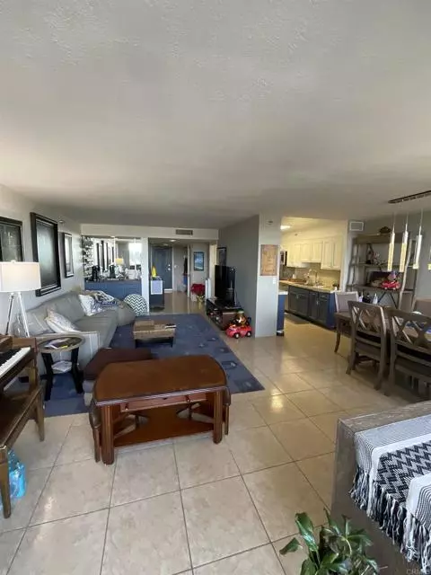 Coronado, CA 92118,1750 Avenida Del Mundo #110