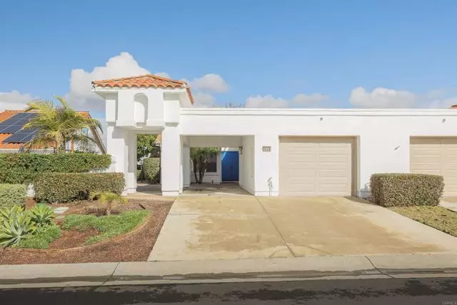 5058 Alicante Way, Oceanside, CA 92056