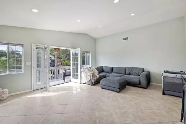 Escondido, CA 92026,28137 Glenmeade Way