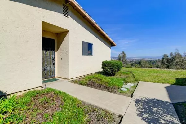 Oceanside, CA 92057,4529 Kittiwake Way