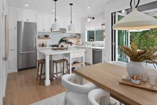 Encinitas, CA 92024,123 Diana Street