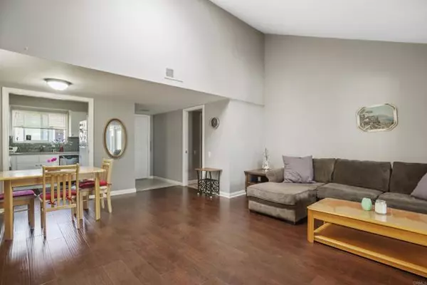 Oceanside, CA 92057,3685 Vista Campana #16