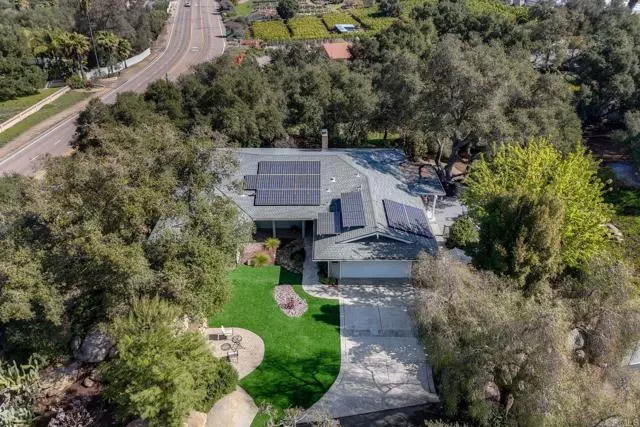 Escondido, CA 92026,27509 Mountain Meadow Rd