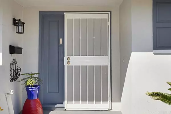 Oceanside, CA 92057,3685 Vista Campana #72