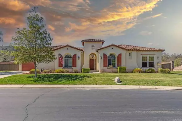 27388 Saint Andrews Lane, Valley Center, CA 92082