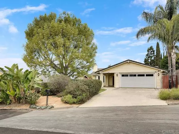 950 E Elder Street, Fallbrook, CA 92028