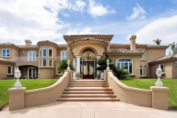 Poway, CA 92064,13645 Paseo De La Huerta