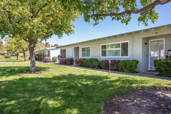 3875 Vista Campana #16, Oceanside, CA 92057