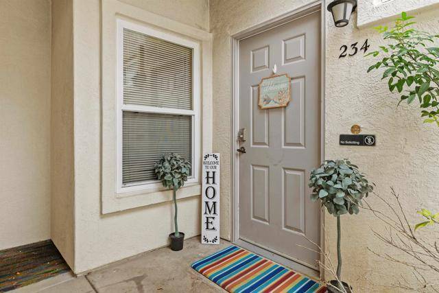 Oceanside, CA 92058,585 Lands End Way #234