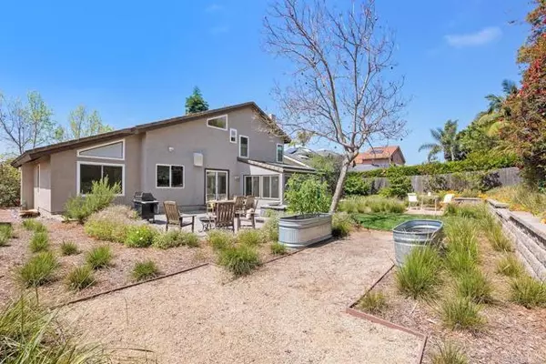 1928 Hummock Lane, Encinitas, CA 92024