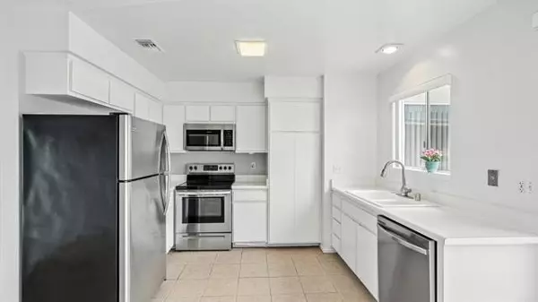 3555 Boussock Lane, Oceanside, CA 92057