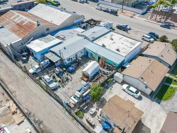 Escondido, CA 92025,629 W 5th Avenue