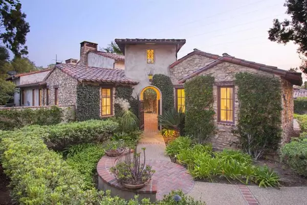 7031 Calle Portone, Rancho Santa Fe, CA 92091