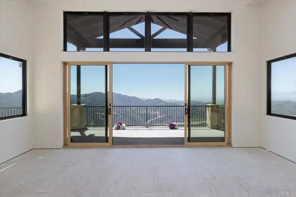 Escondido, CA 92026,9607 Misty Meadow Lane