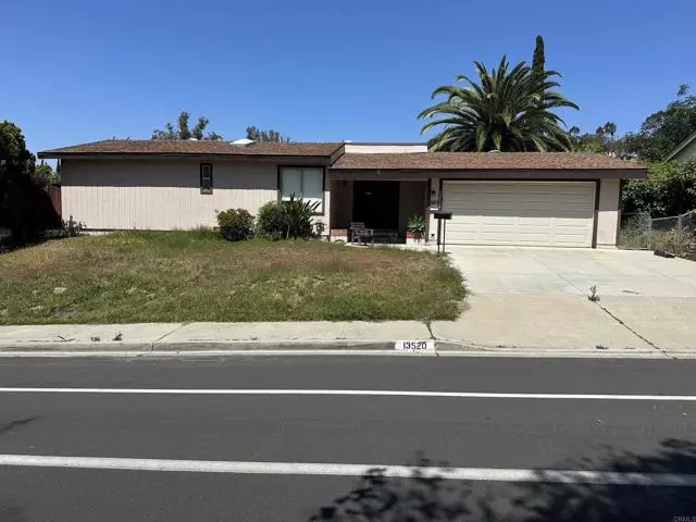 Poway, CA 92064,13520 Carriage Road