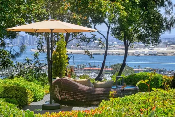 San Diego, CA 92106,567 GAGE LANE