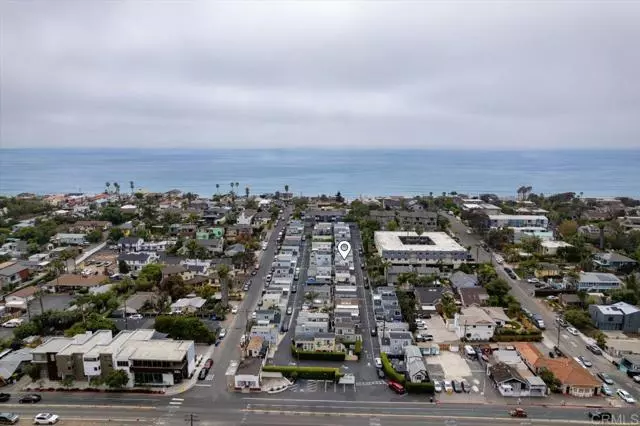 Encinitas, CA 92024,1624 N Coast Highway 101 #12