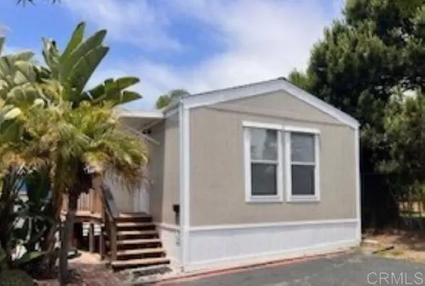 Encinitas, CA 92024,699 N Vulcan Avenue #35
