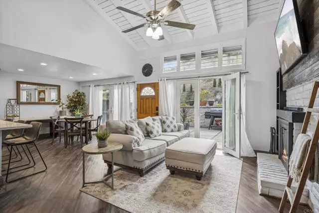 Fallbrook, CA 92028,3404 Oak Cliff Dr #8