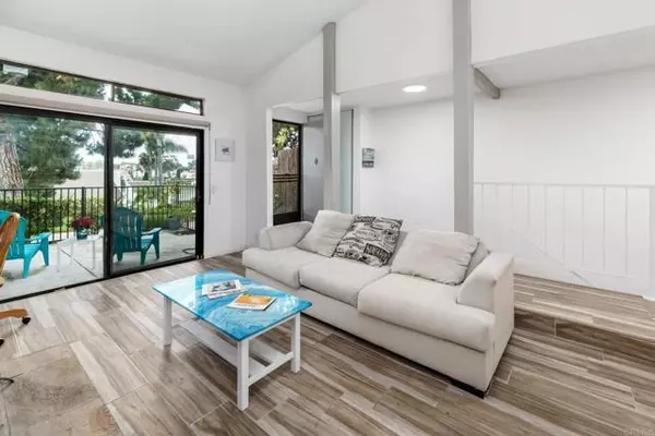 Carlsbad, CA 92009,7335 Alicante Road #C