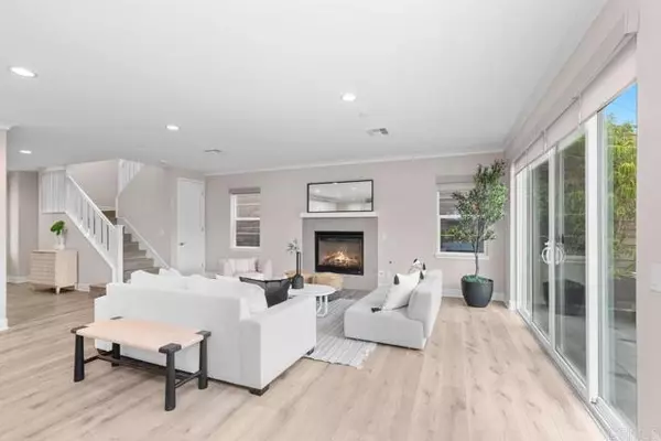 San Diego, CA 92130,13403 Hudson Ln