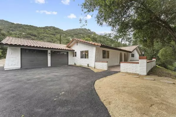 26230 N Lake Wohlford Road, Valley Center, CA 92082