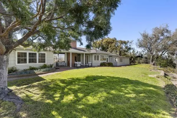 1449 Crest Rd, Del Mar, CA 92104