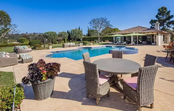 Rancho Santa Fe, CA 92067,4843 La Jacaranda