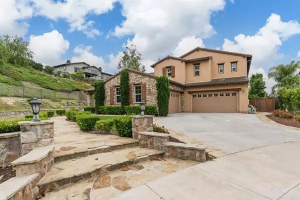 Carlsbad, CA 92009,6851 Helenite Place
