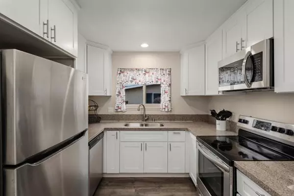 Oceanside, CA 92057,3673 Brandywine Street