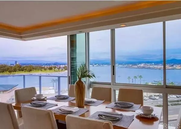 1820 Avenida del Mundo #607, Coronado, CA 92118